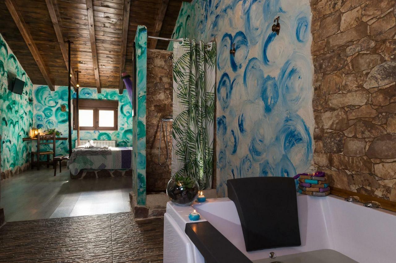 El Eden De Javier Guest House Robledillo Eksteriør bilde